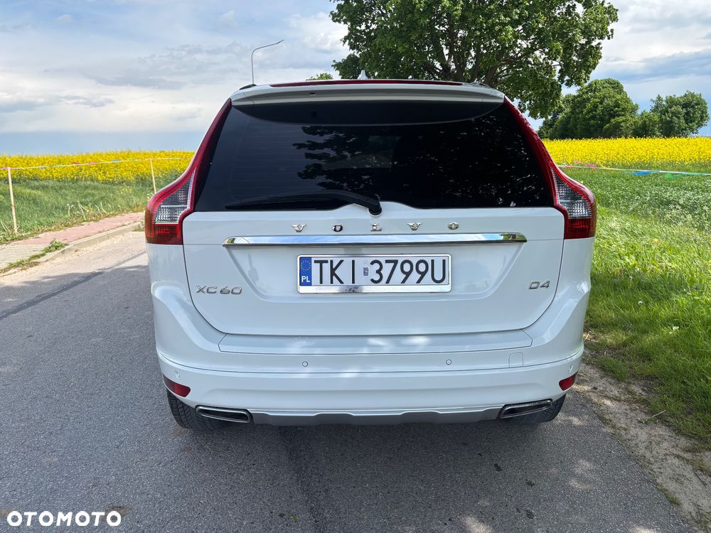 Volvo XC 60 D4 Drive-E Momentum - 8