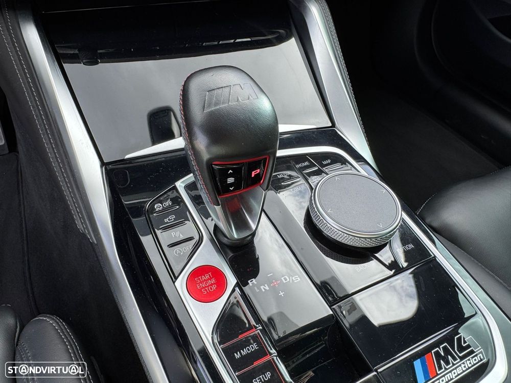 BMW M4 Competition xDrive - 41