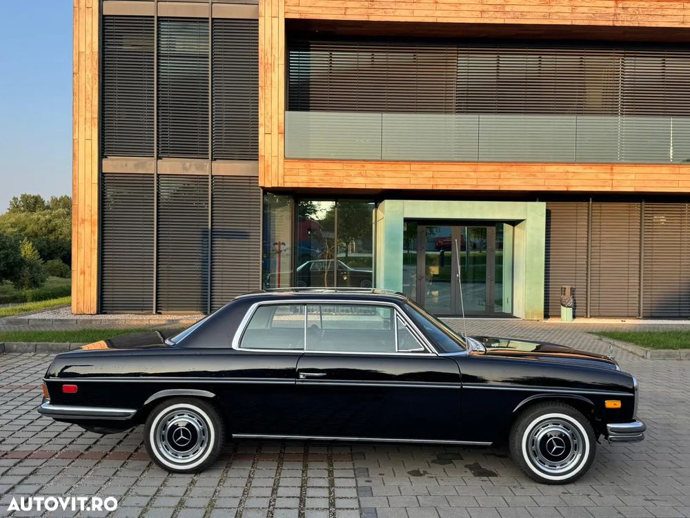 Mercedes-Benz W114 - 2