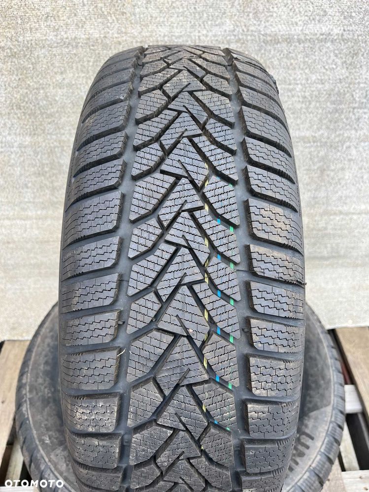[W79] Opony zimowe 2x 215/60/16 Uniroyal Winterexpert XL 24r j.NOWE 8,5mm R16 215/60