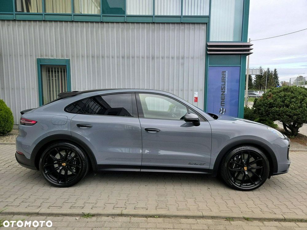 Porsche Cayenne - 5