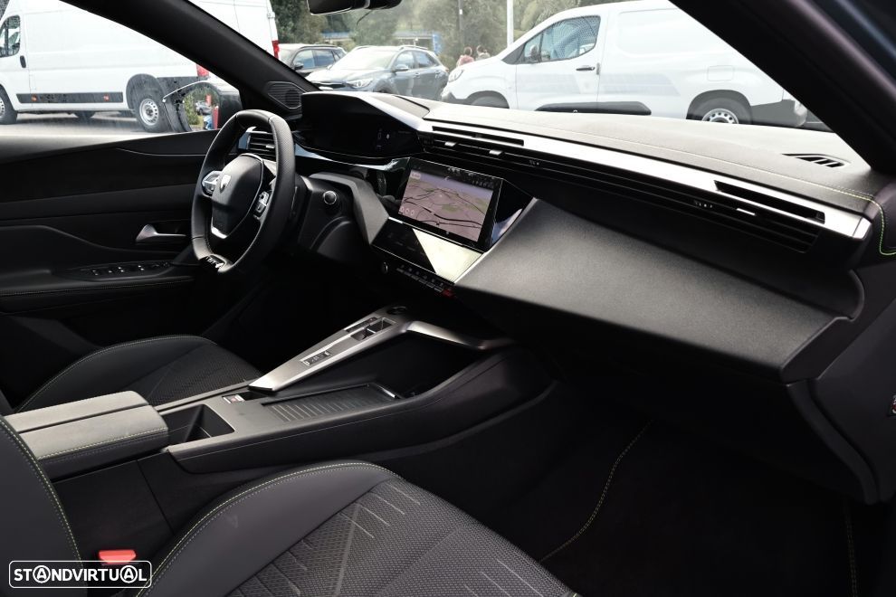 Peugeot 308 SW 1.2 Hybrid GT e-DCS6 - 14