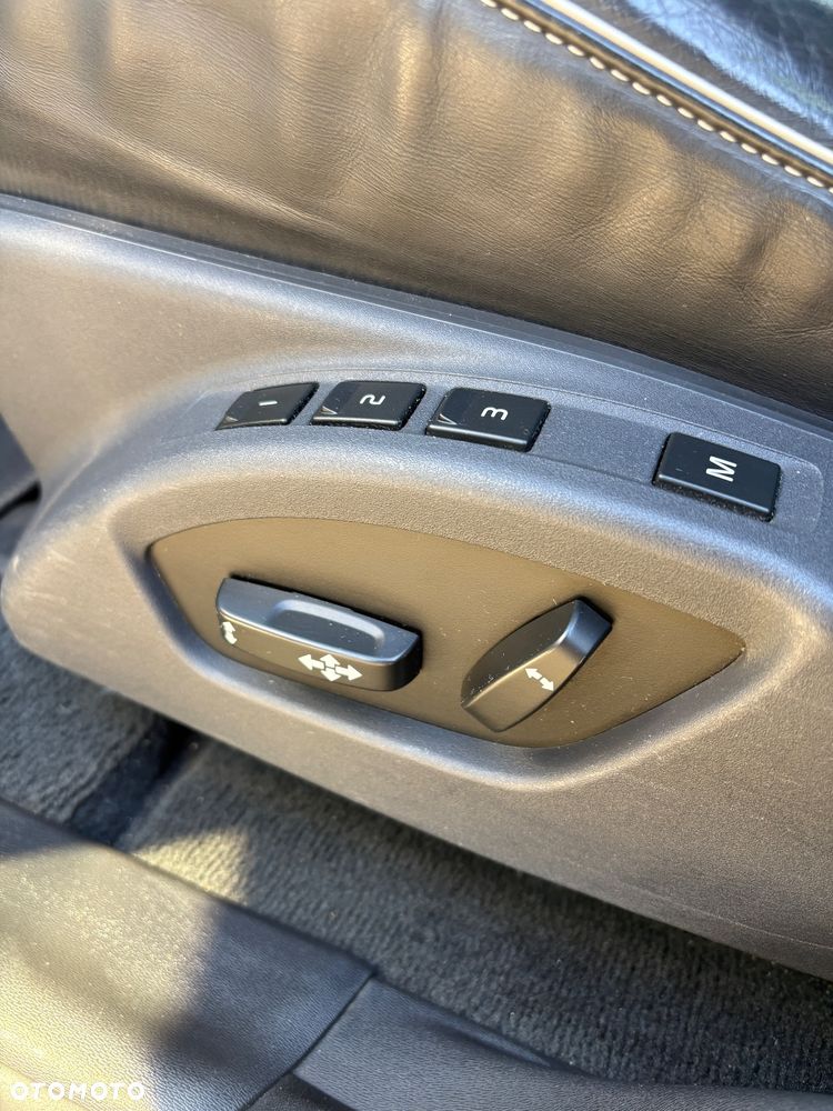 Volvo XC 60 D5 AWD Summum - 14