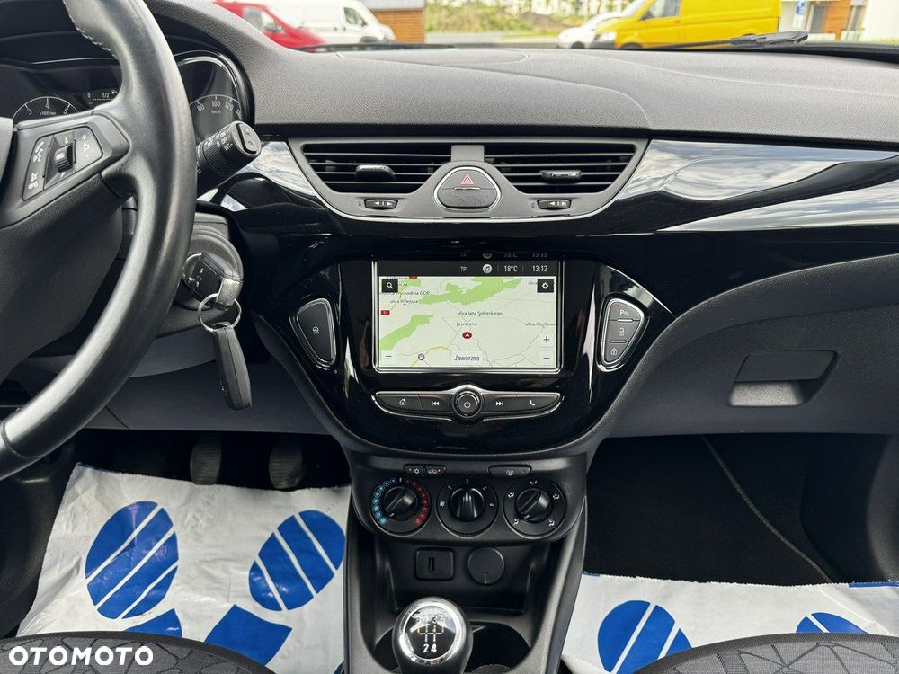 Opel Corsa 1.2 120 Jahre - 9