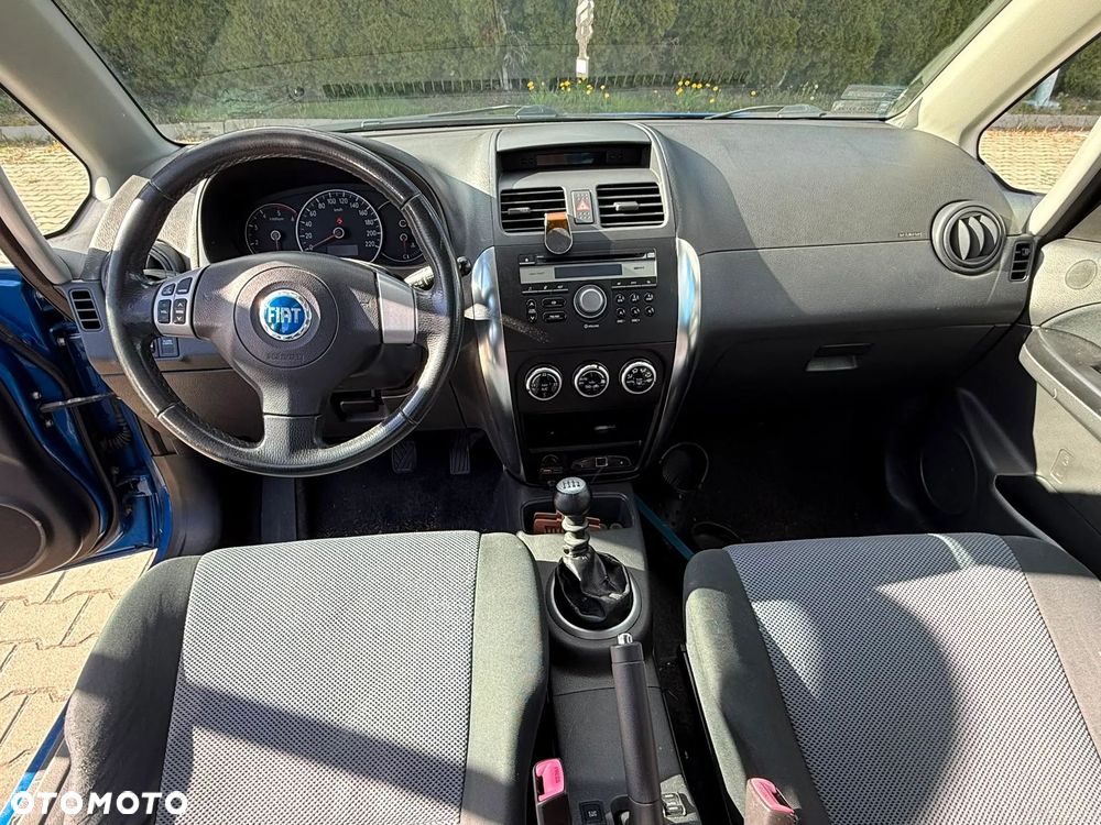 Fiat Sedici 1.9 Multijet 4x4 Dynamic - 12