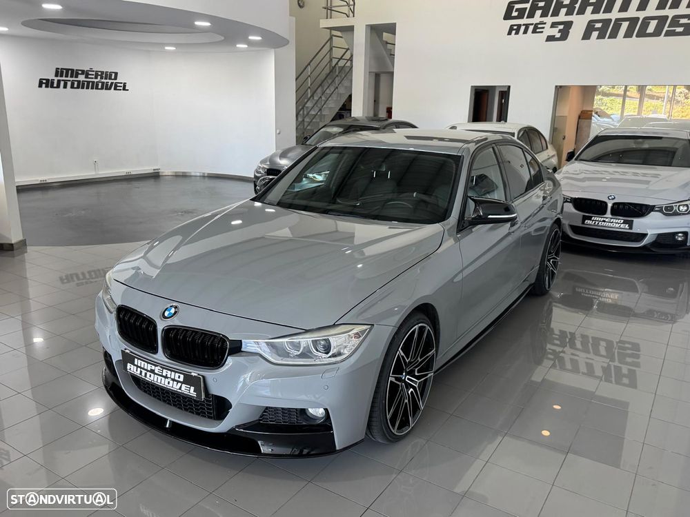 BMW 320 d Auto Pack M - 4