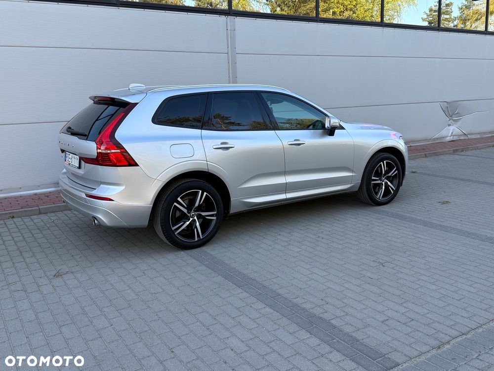 Volvo XC 60 B4 D Geartronic Momentum Pro - 19