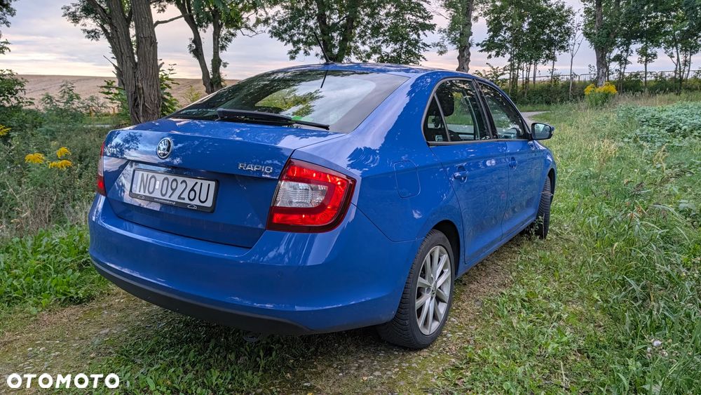 Skoda RAPID 1.0 TSI Style - 10