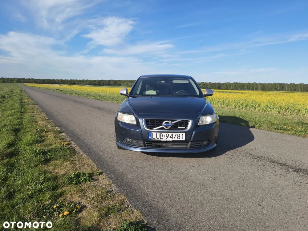 Volvo S40 DPF D3 Geartronic RDesign - 3