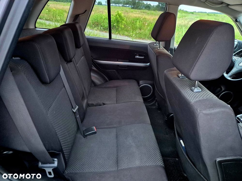 Suzuki Grand Vitara 2.4 De Luxe EU5 - 9