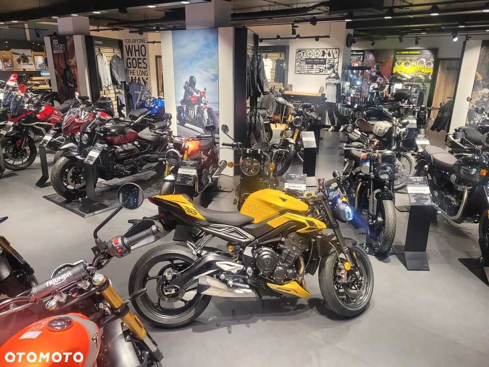 Triumph Street Triple - 6