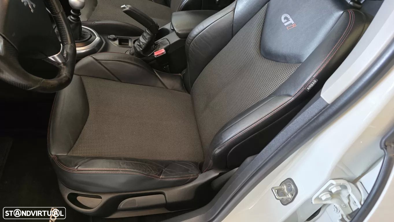 Peugeot 308 1.6 THP 16V GTi CVM6 - 33