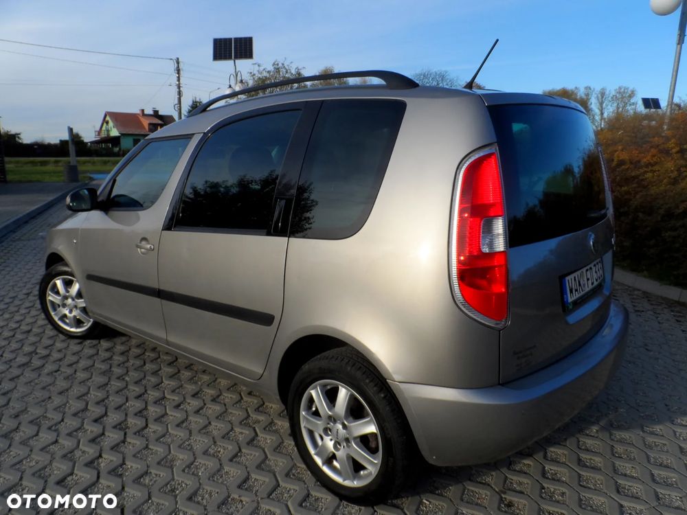Skoda Roomster 2011 photo 5
