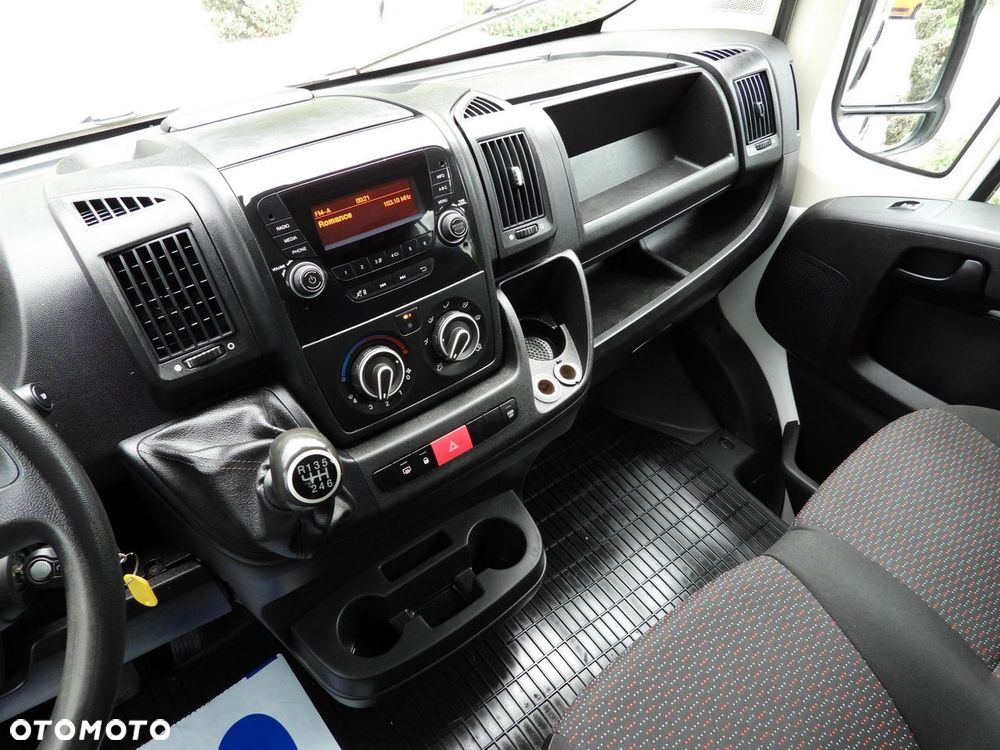 Peugeot BOXER SKRZYNIA PODWÓJNA KABINA DOKA 7 MIEJSC TEMPOMAT KLIMATYZACJA  140KM - 30