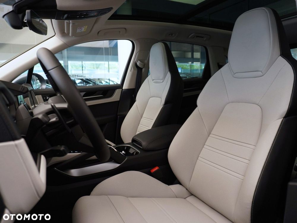 Porsche Cayenne Black Edition - 30
