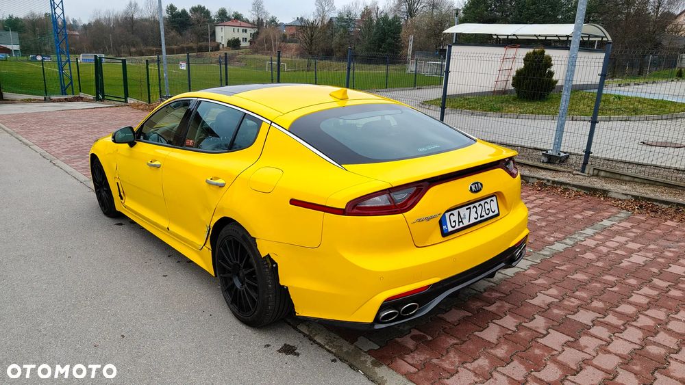 Kia Stinger 2.0 T-GDI XL - 2