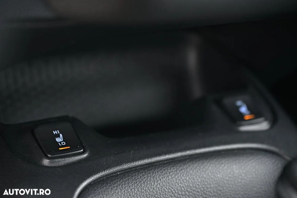 Toyota Corolla 1.8 Hybrid Business Edition - 16