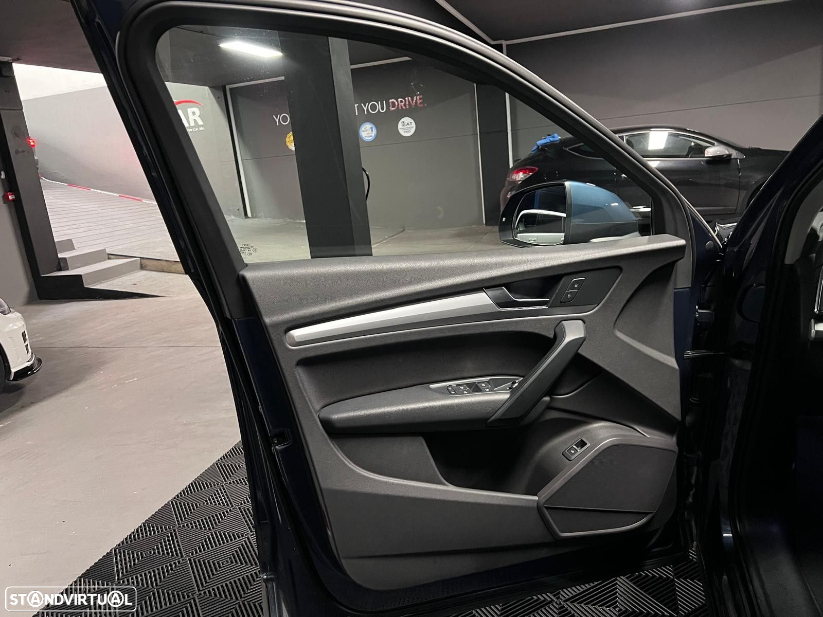 Audi Q5 2.0 TDi Business Line - 8