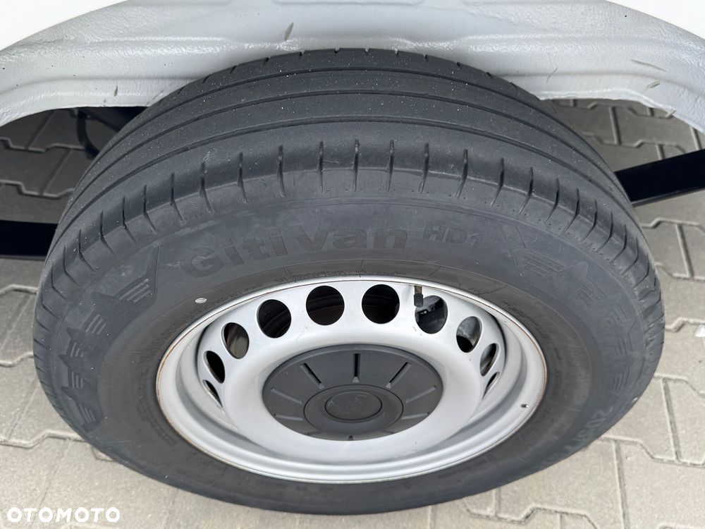 MAN TGE 3.140 FURGON - 8