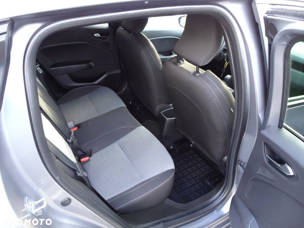 Renault Clio 1.0 TCe Intens Xtronic - 17