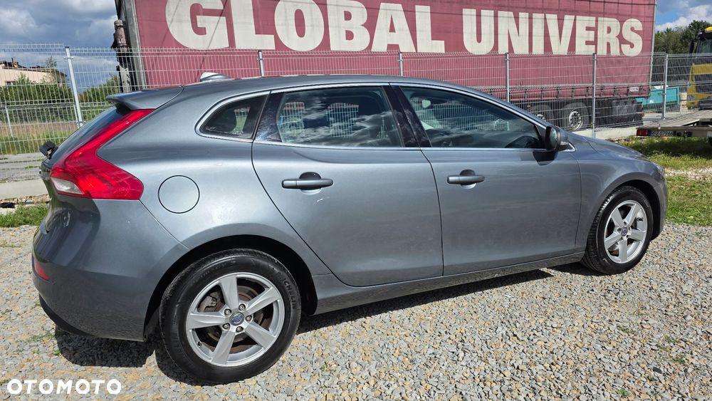 Volvo V40 D2 Kinetic - 7