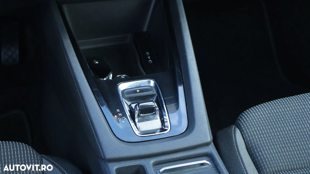 Skoda Octavia 2.0 TDI DSG Ambition - 26