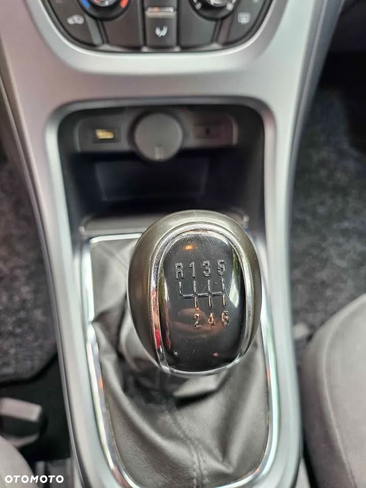 Opel Astra IV GTC 1.7 CDTI Sport S&S - 15