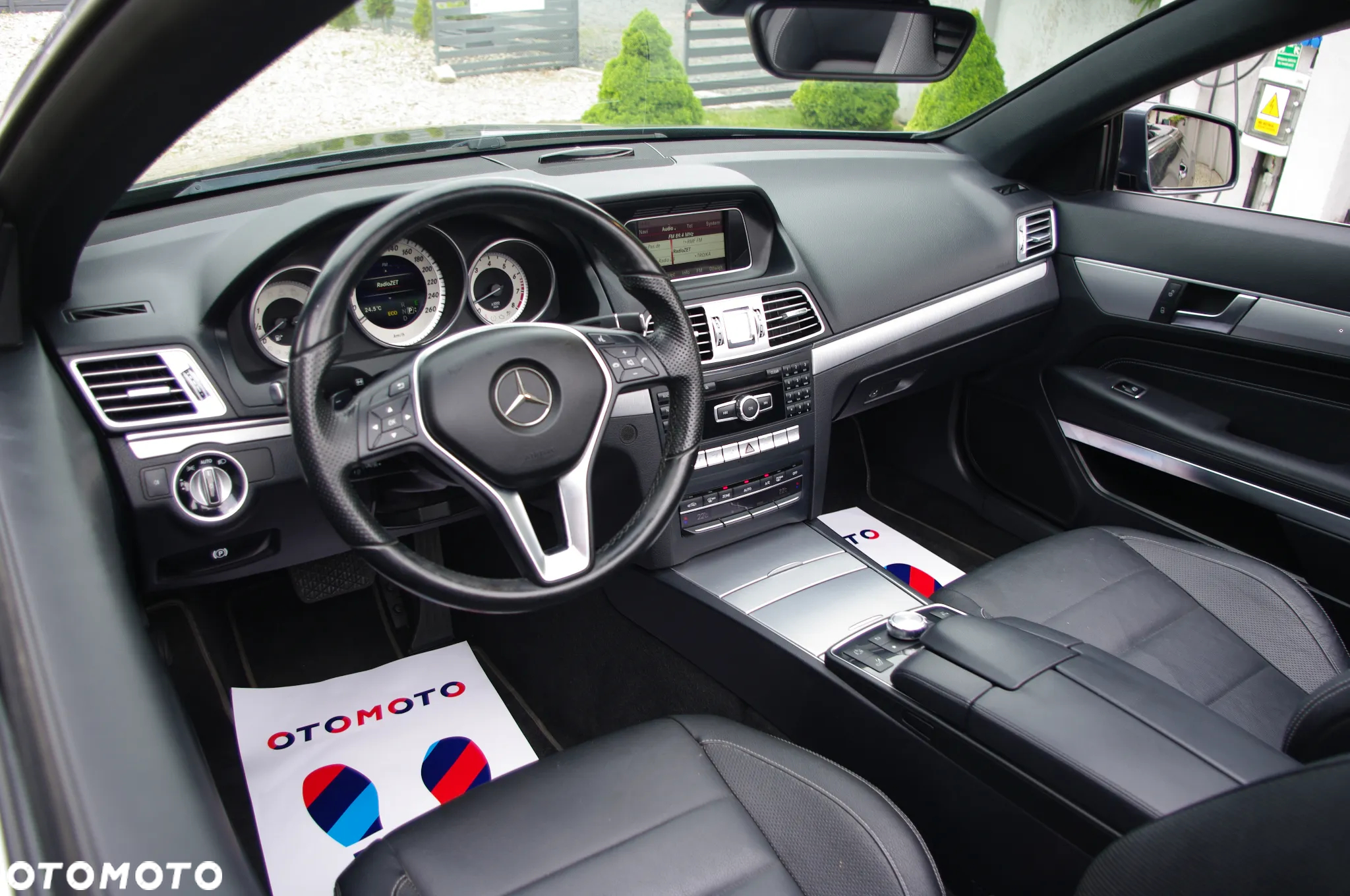 Mercedes-Benz Klasa E 250 Cabrio 7G-TRONIC Sport Edition - 4