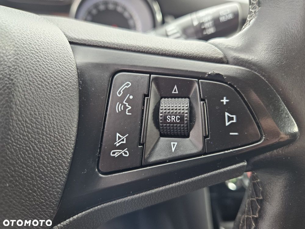 Opel Astra 1.4 Turbo Dynamic - 27