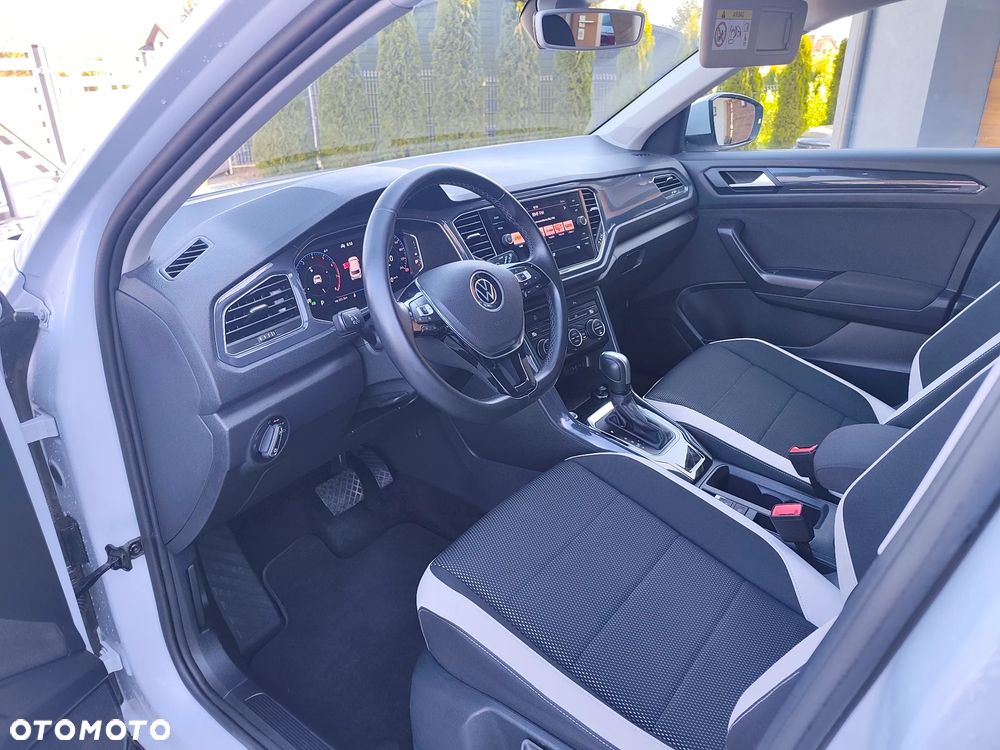 Volkswagen T-Roc - 7