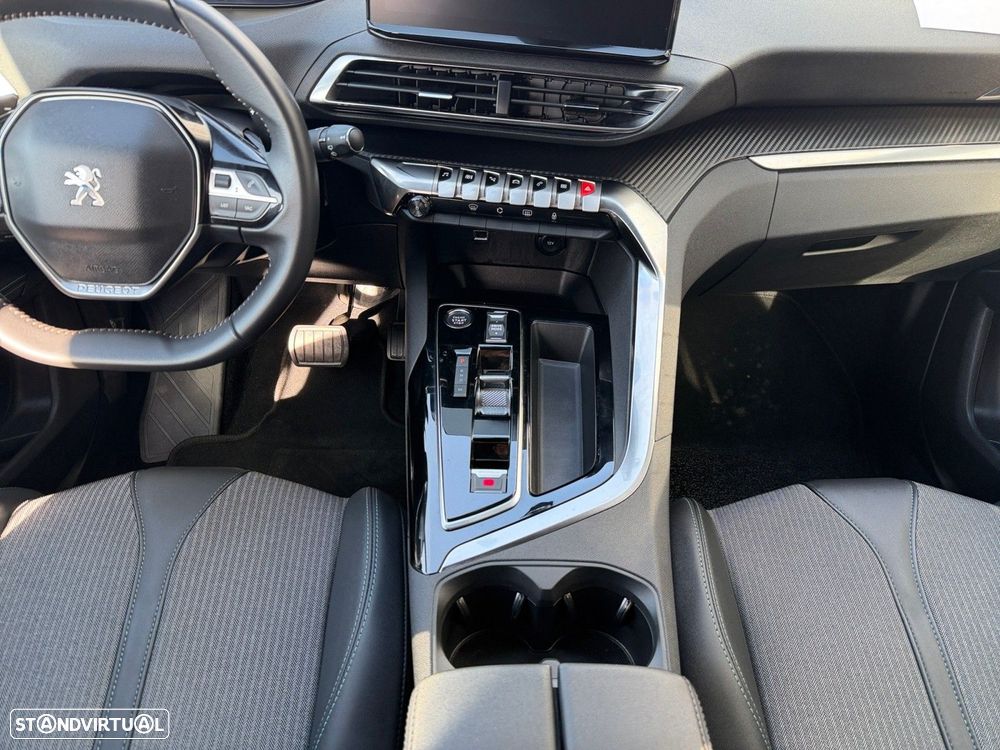Peugeot 5008 1.5 BlueHDi Allure Pack EAT8 - 11