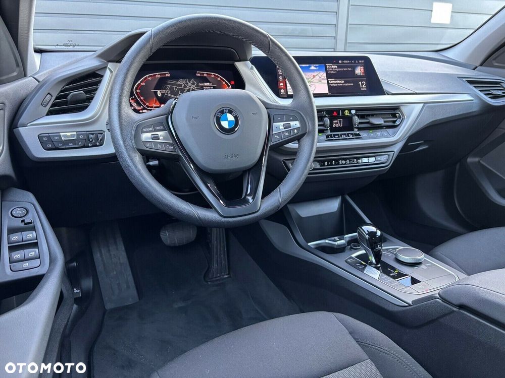 BMW Seria 1 - 28