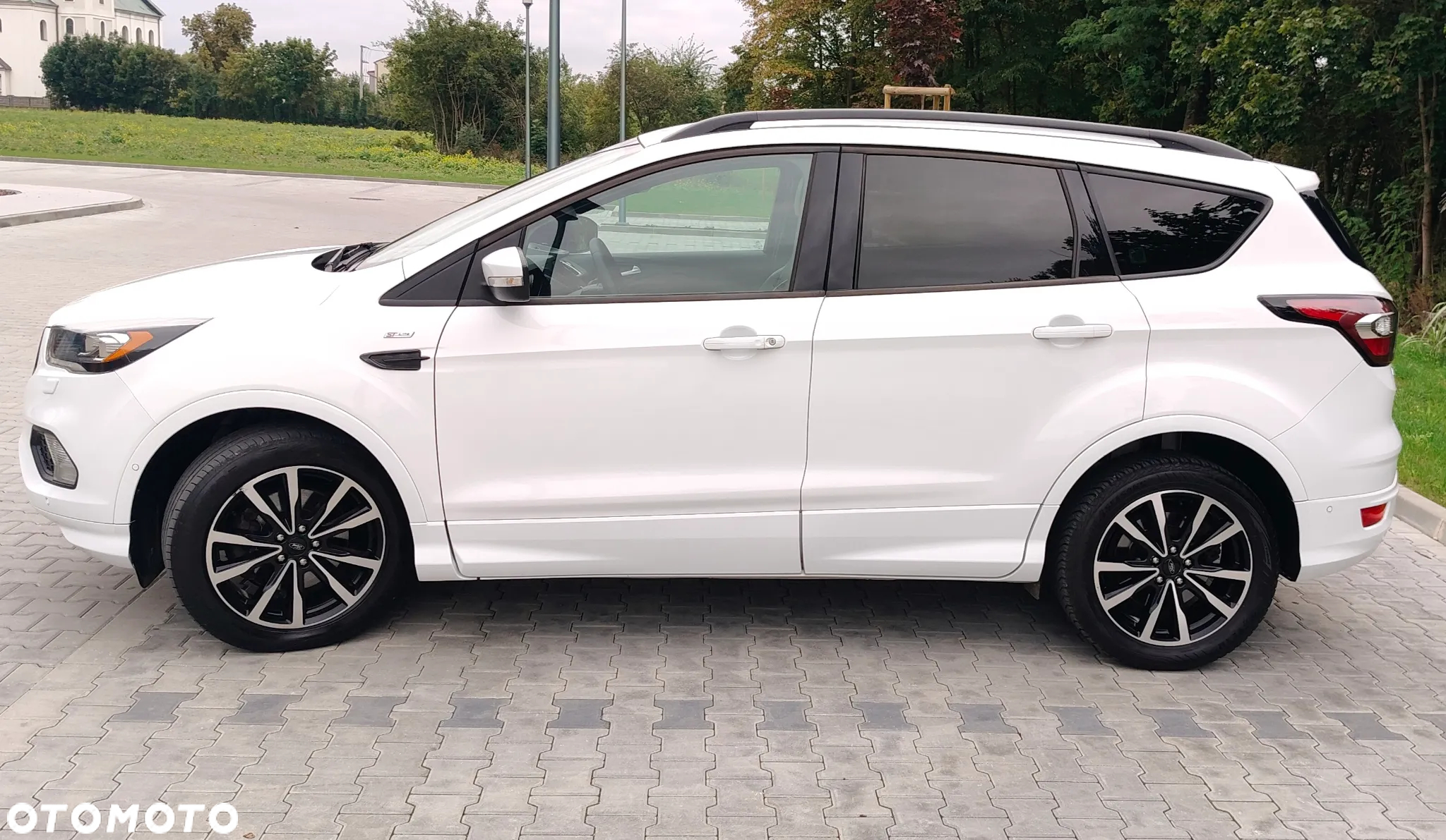 Ford Kuga 2.0 TDCi 2x4 ST-Line - 7