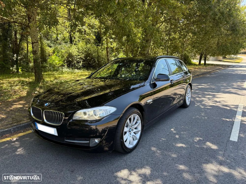 BMW 530 d xDrive Line Luxury Auto - 1