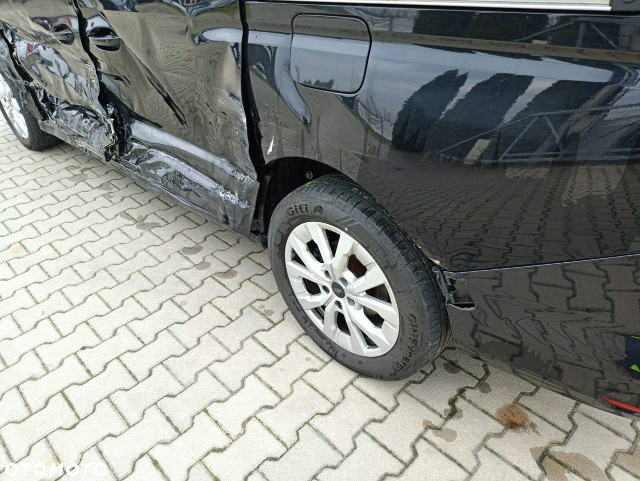 Ford Tourneo Connect - 3