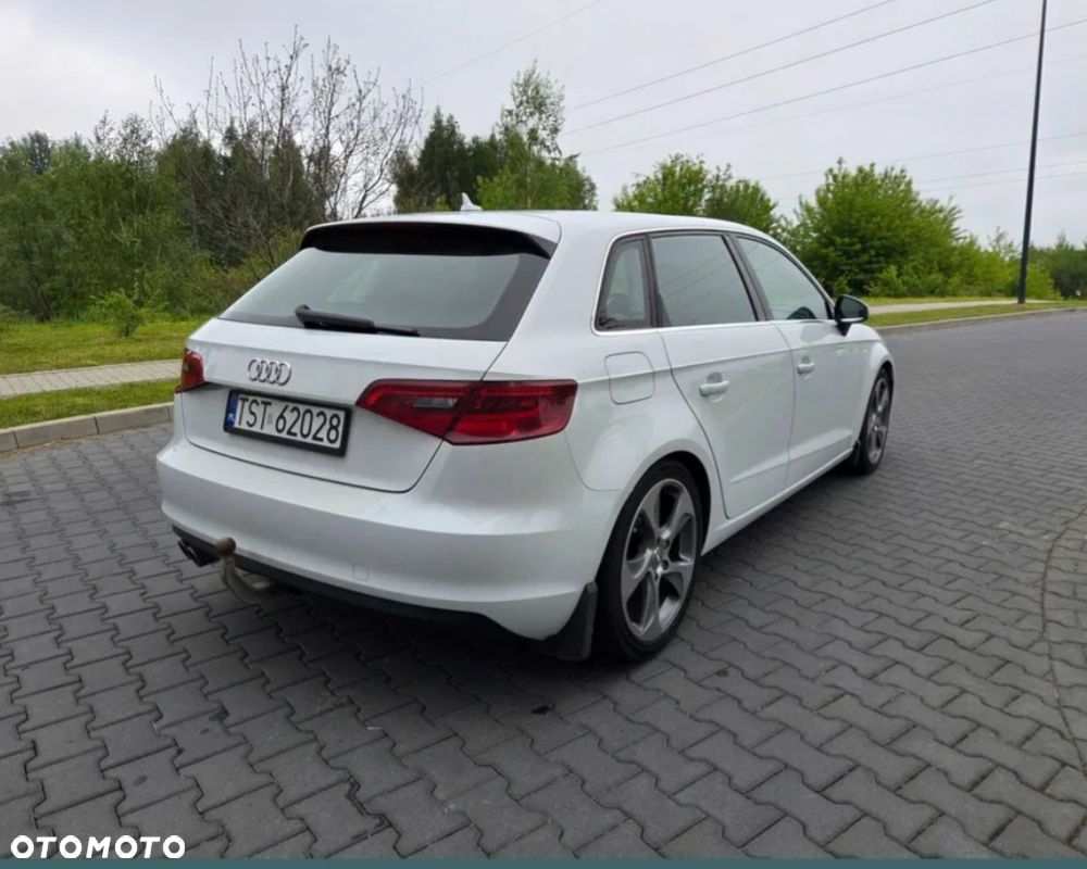 Audi A3 Sportback - 5