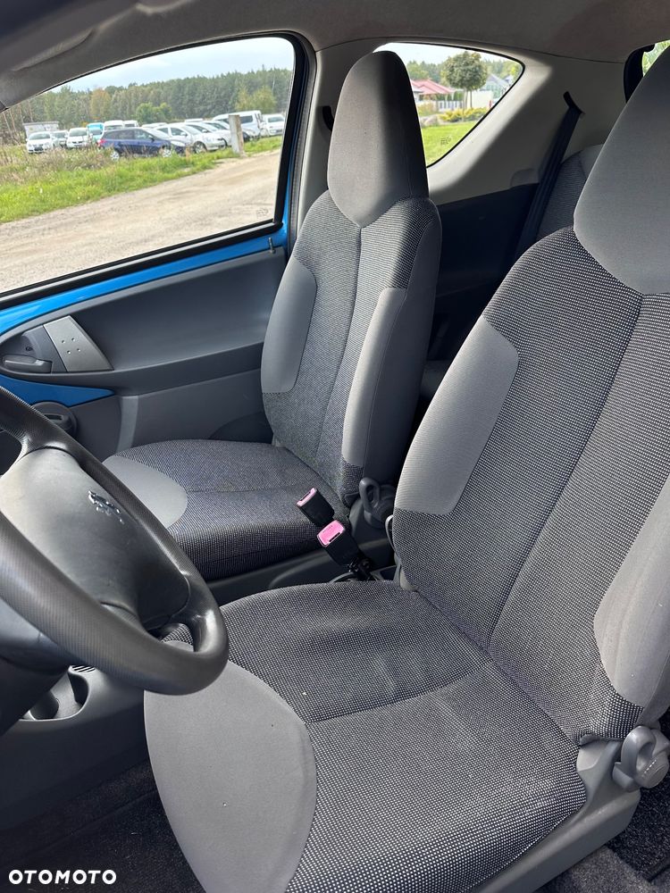 Peugeot 107 - 6