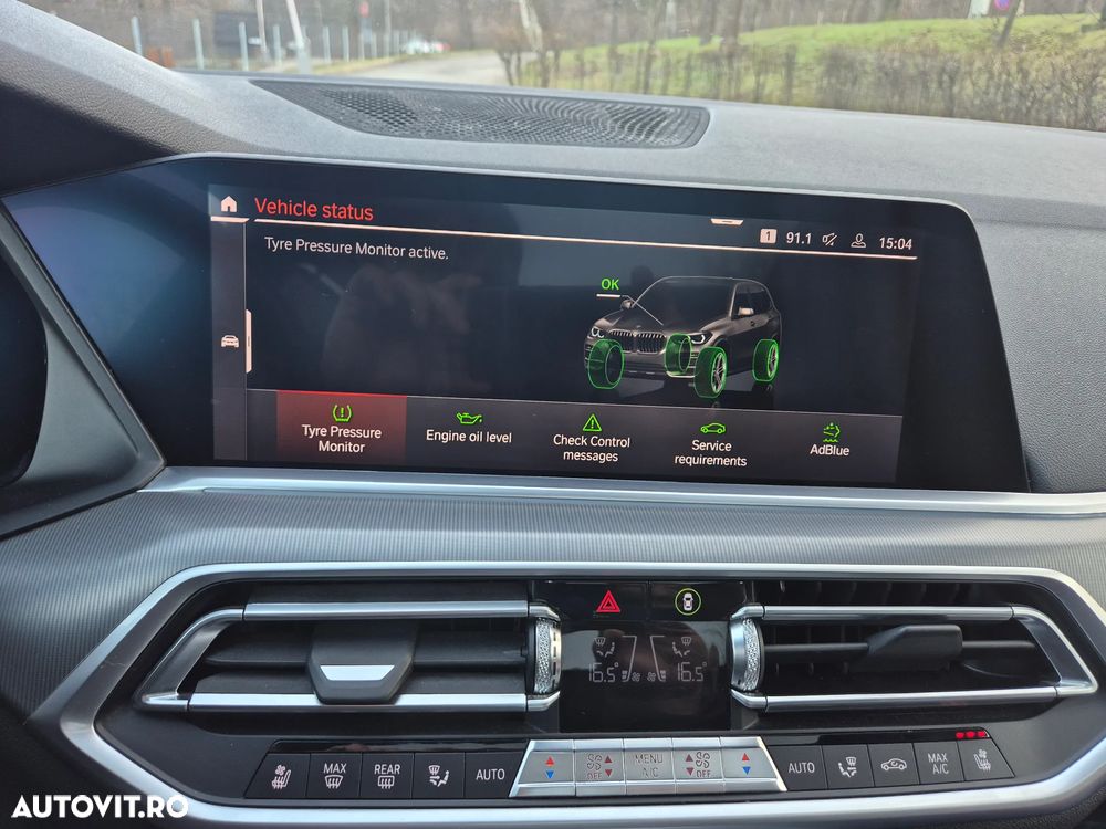 BMW X5 xDrive30d xLine - 33