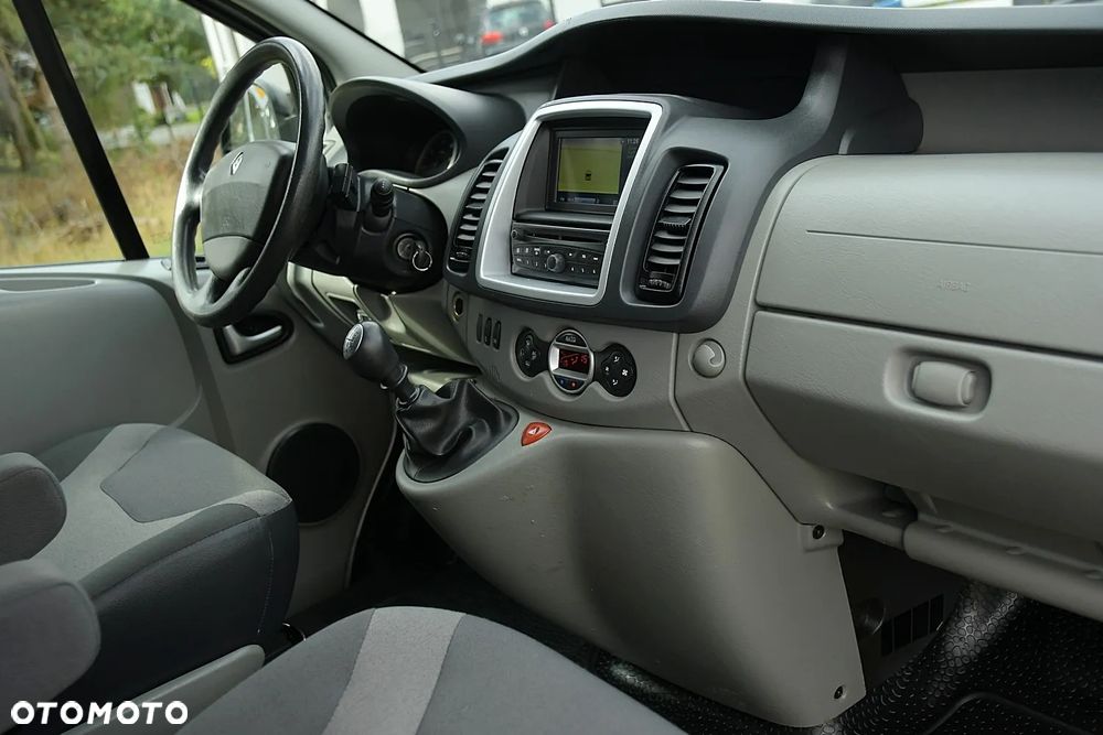 Renault Trafic - 20