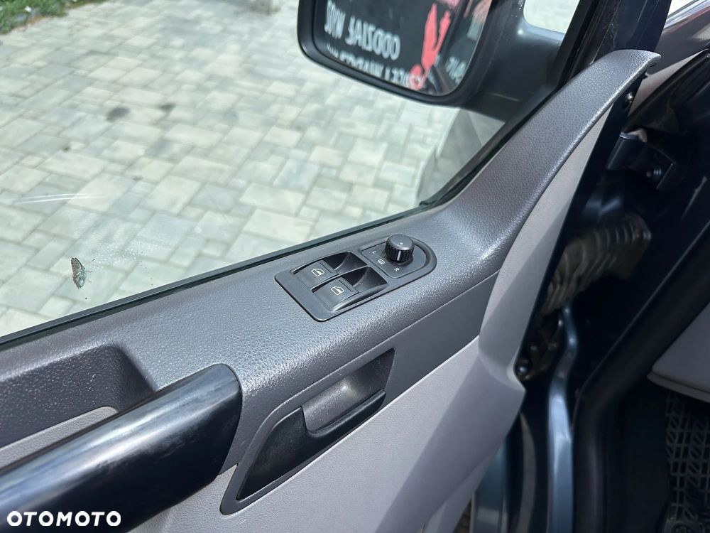 Volkswagen Transporter Multivan Comfortline - 27