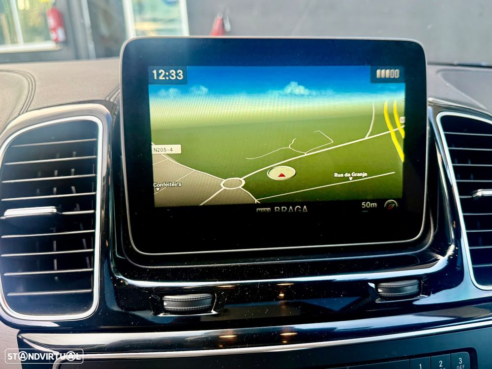 Mercedes-Benz GLE 350 d Coupe 4Matic 9G-TRONIC AMG Line - 57