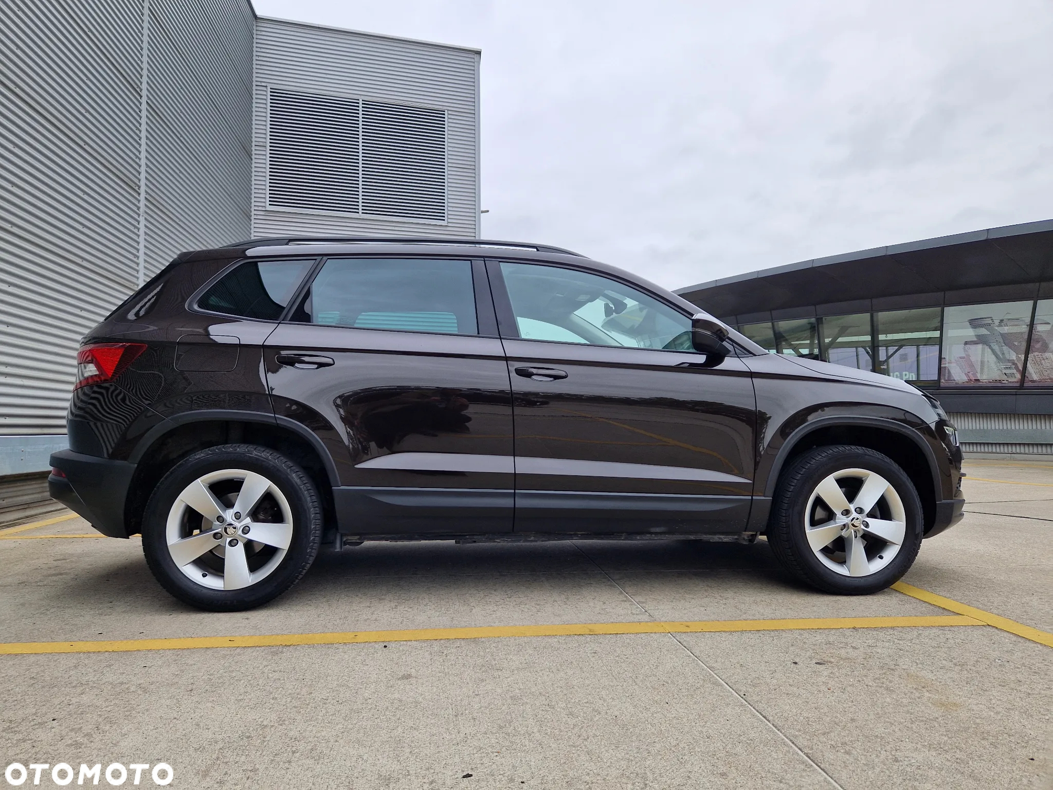 Skoda Karoq 1.5 TSI ACT 4x2 Ambition DSG - 13