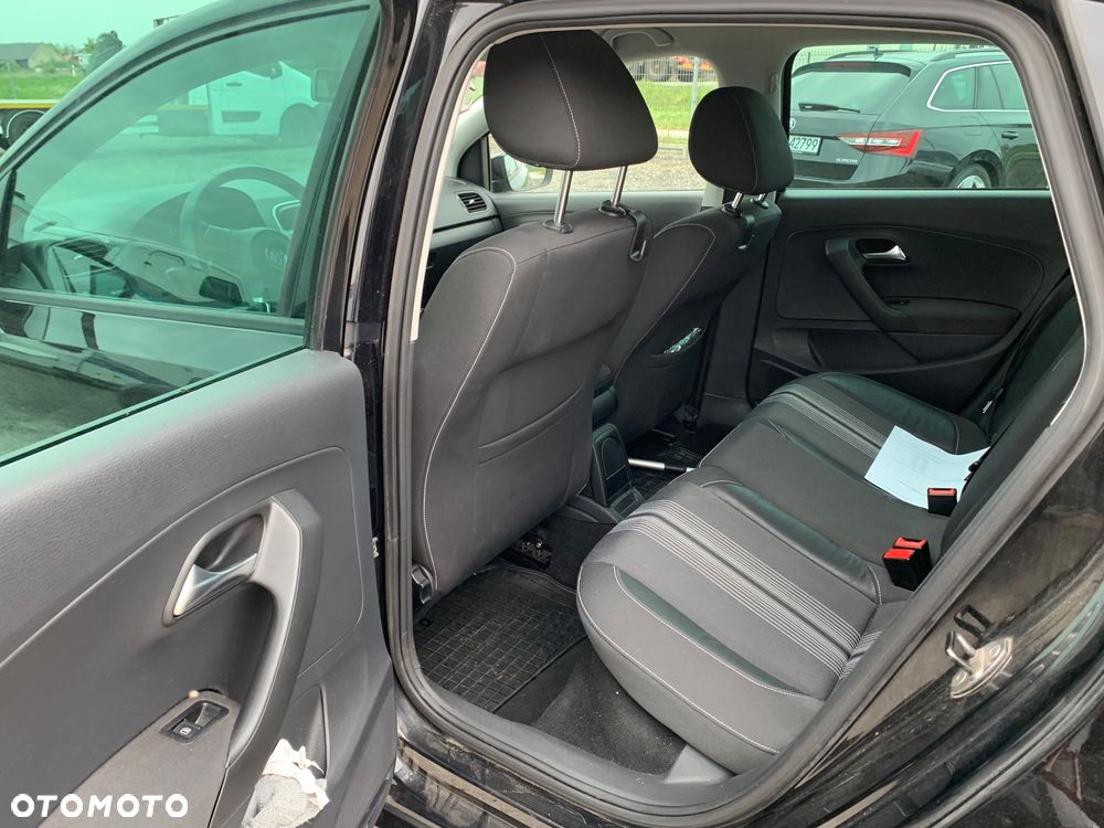 Volkswagen Polo - 11