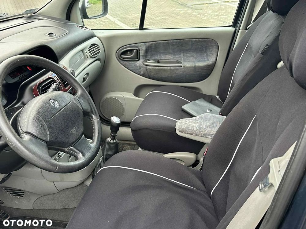Renault Scenic Megane 2.0 RXI 16V - 5