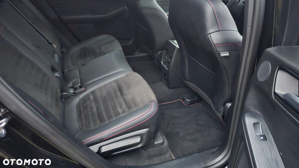 Ford Kuga - 13