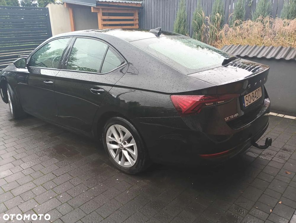 Skoda Octavia 2.0 TDI Ambition DSG - 5
