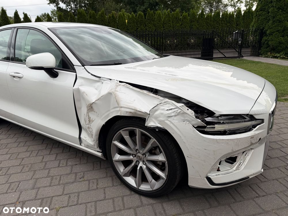 Volvo S60 T5 Momentum Pro - 12