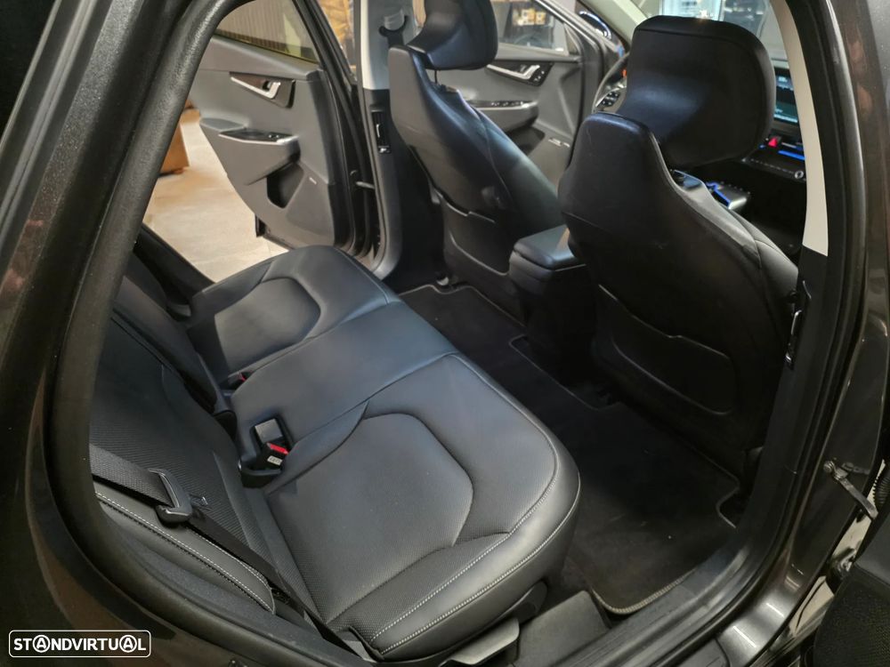 Kia EV6 77.4 kWh Tech - 19