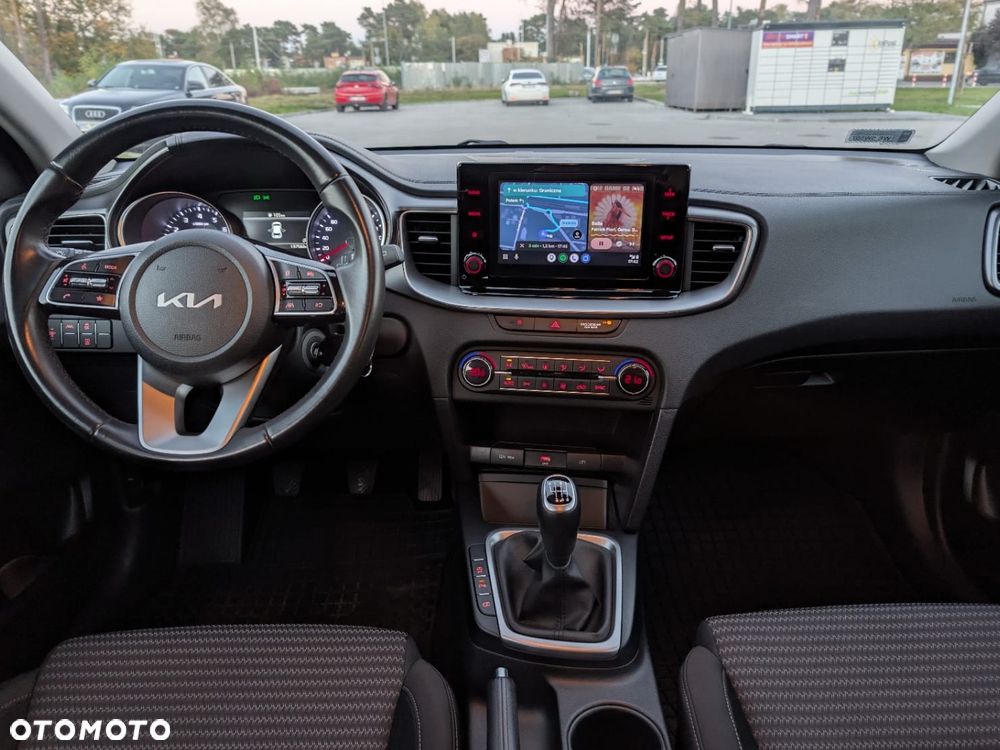 Kia Ceed - 7