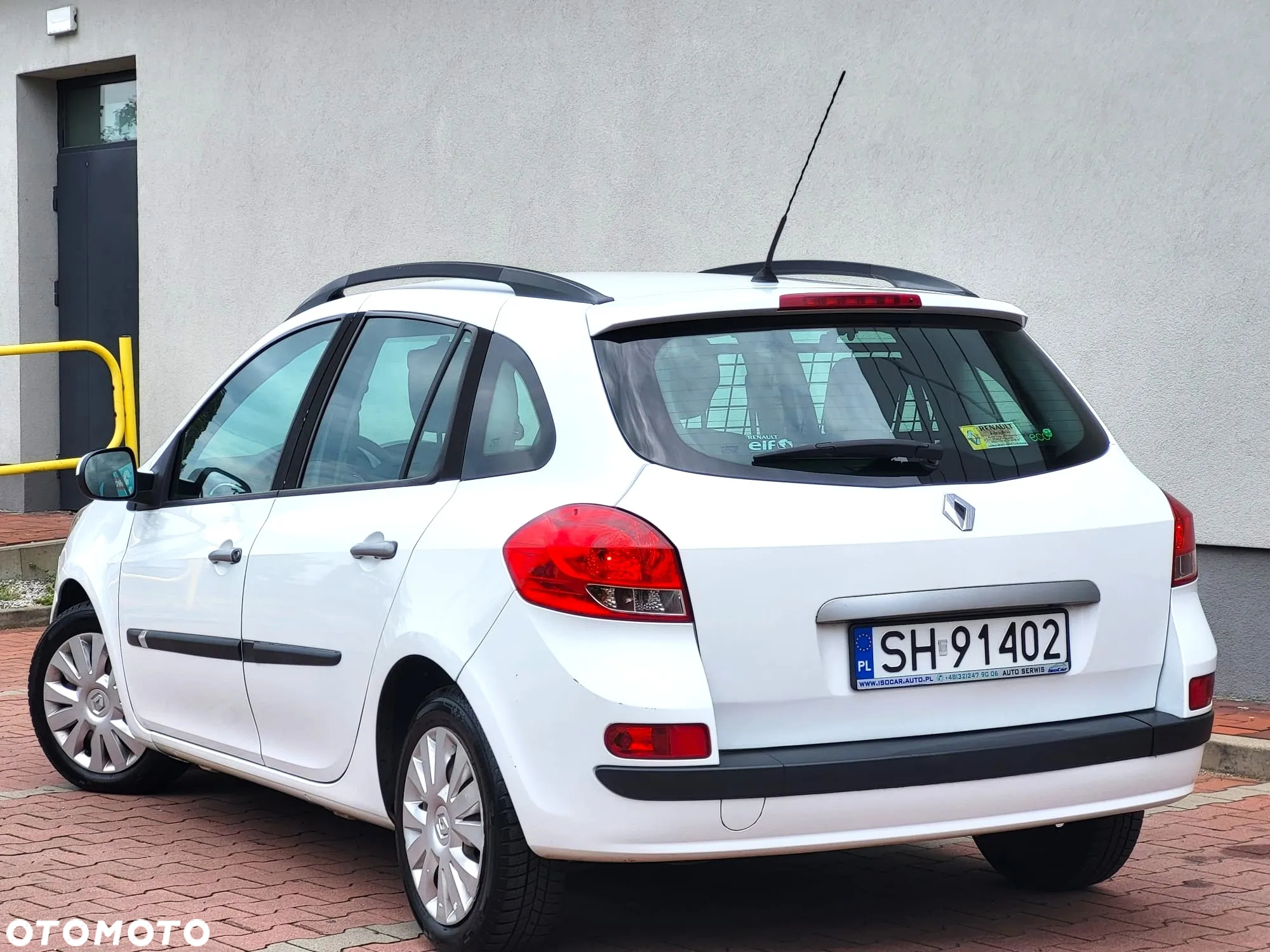 Renault Clio 1.2 16V Alize - 8